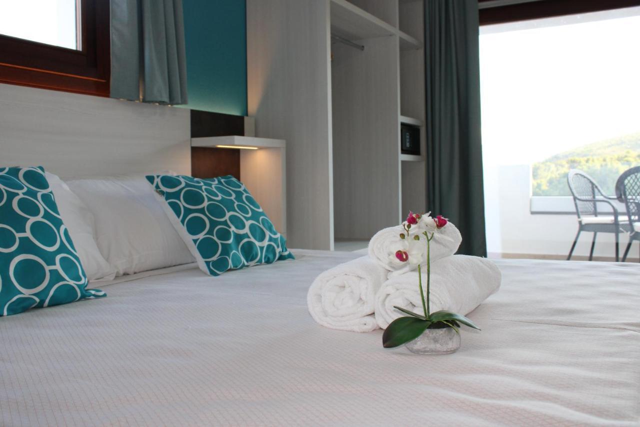 I Ginepri Hotel Cala Gonone Kültér fotó