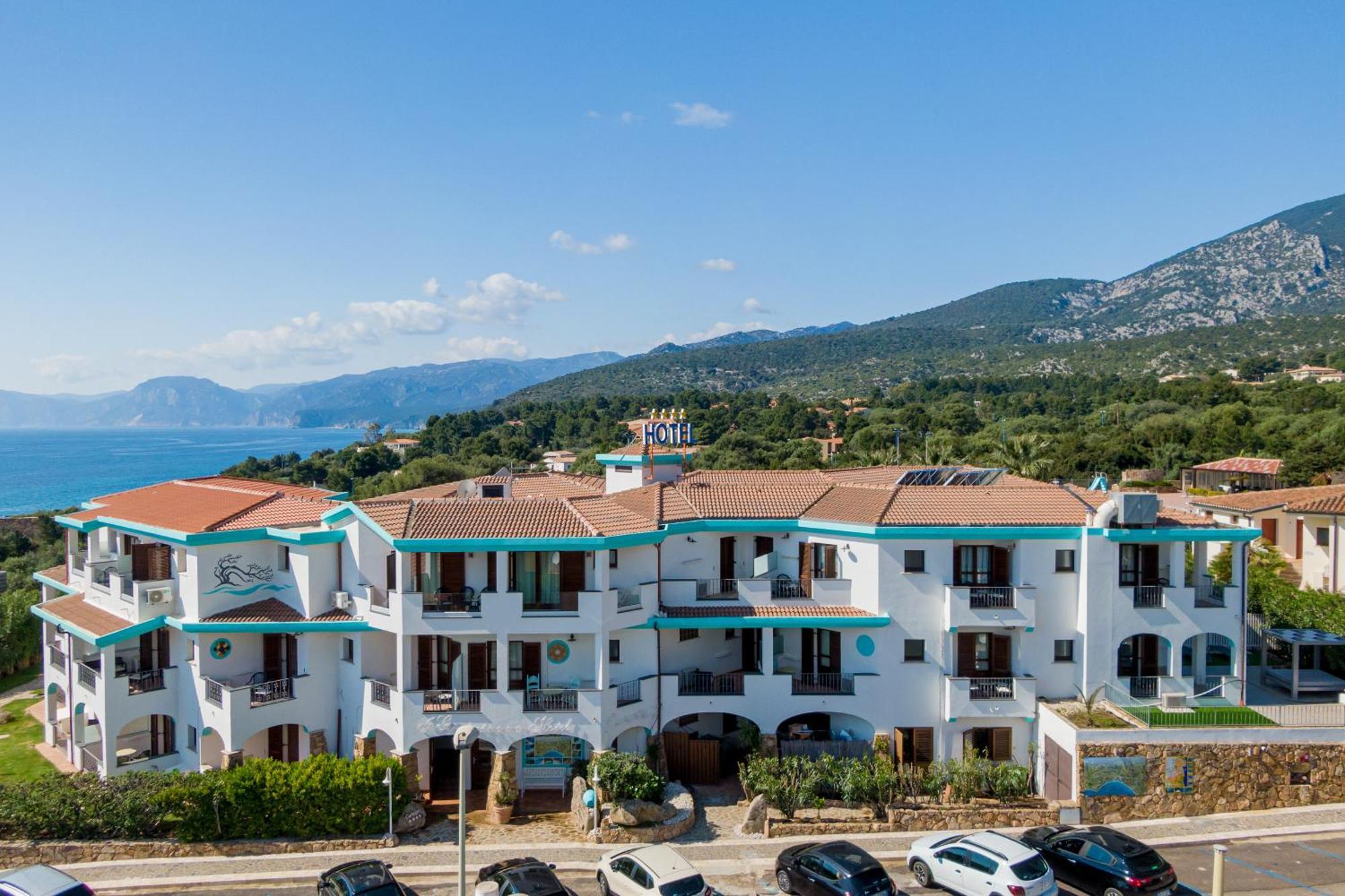 I Ginepri Hotel Cala Gonone Kültér fotó