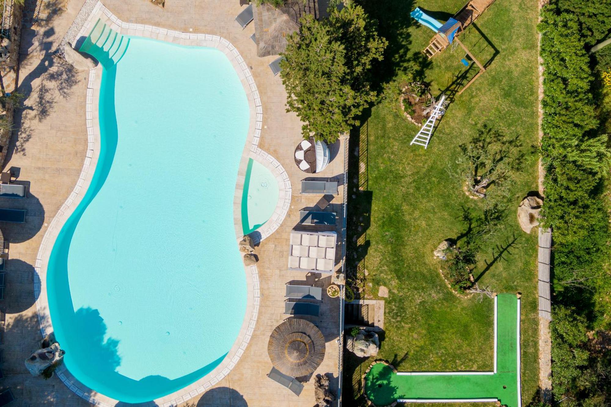 I Ginepri Hotel Cala Gonone Kültér fotó
