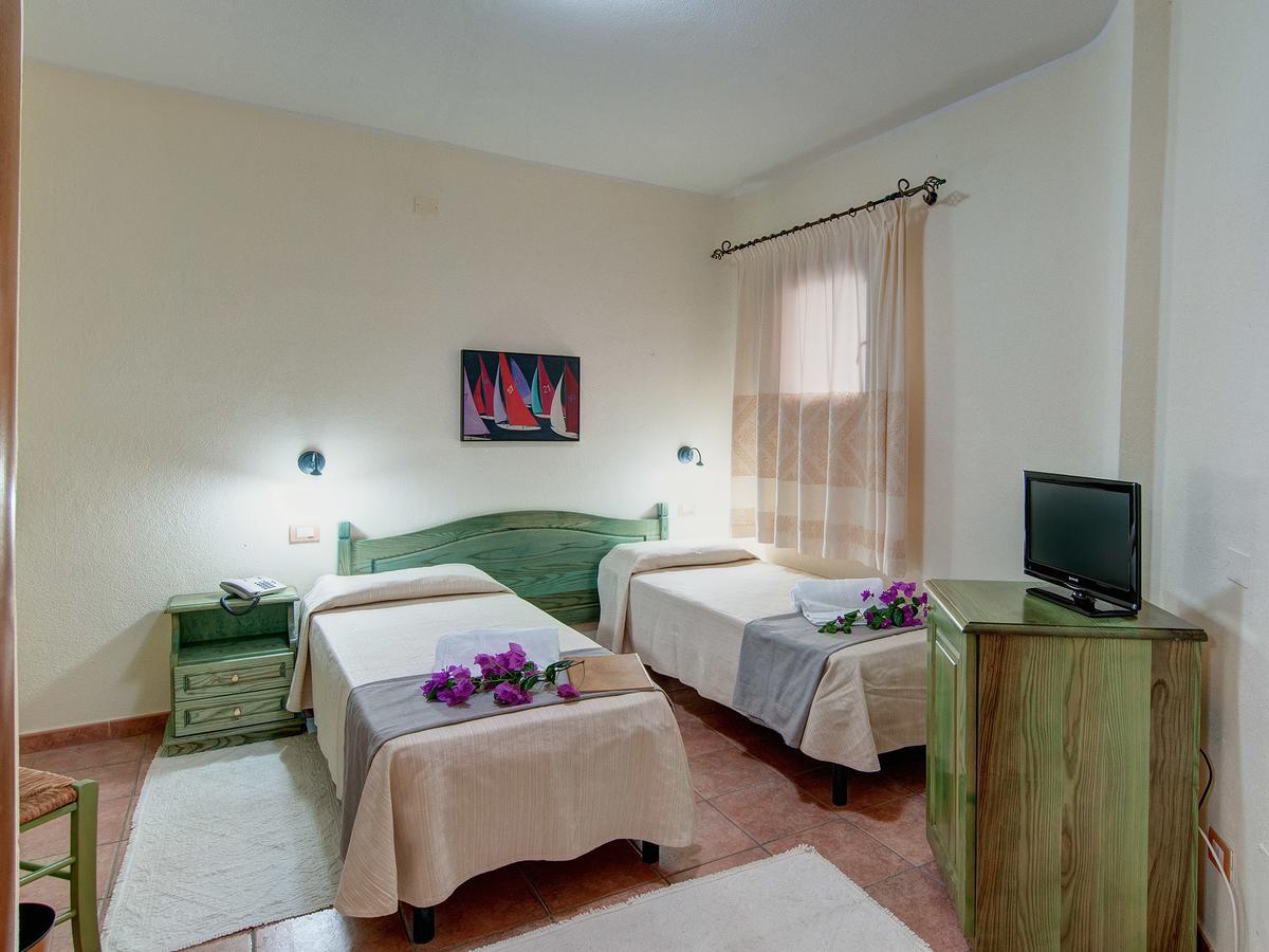 I Ginepri Hotel Cala Gonone Kültér fotó