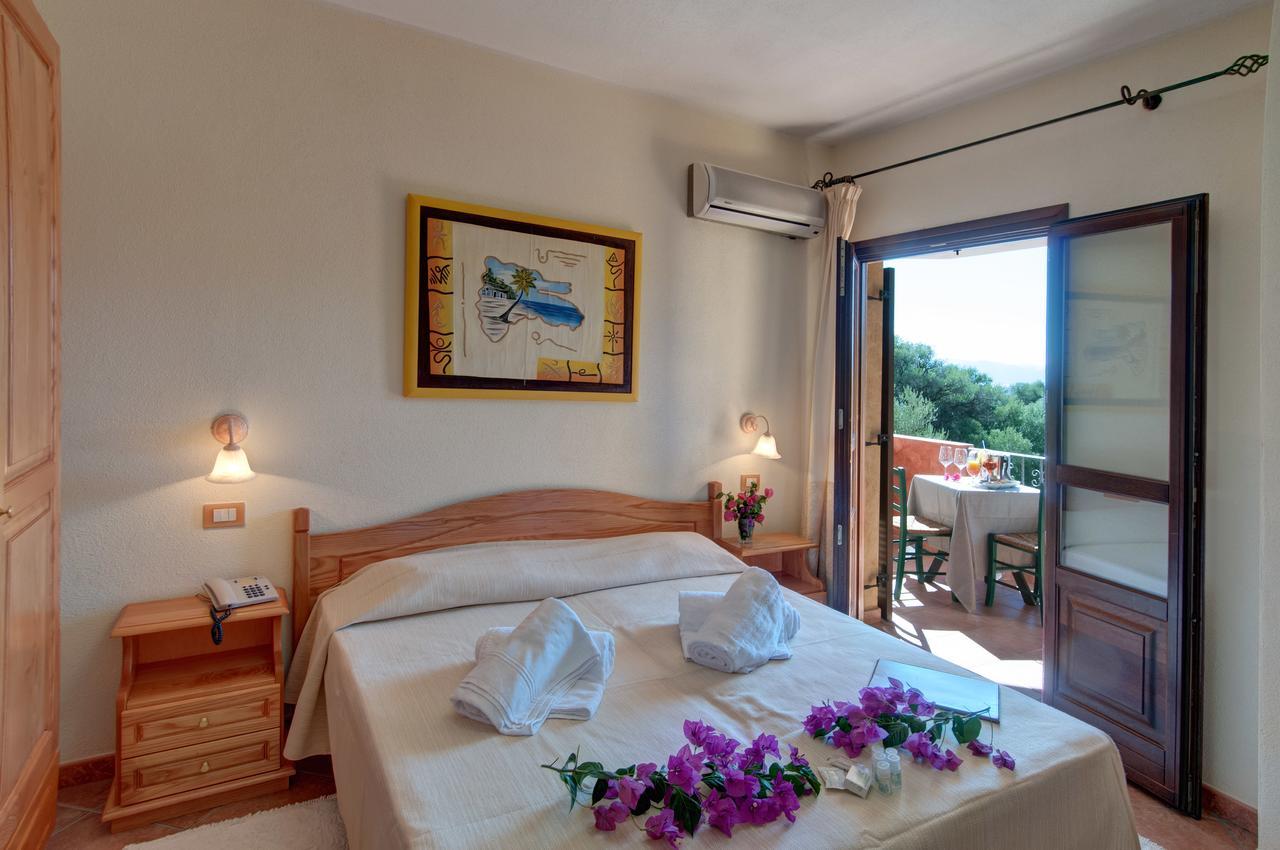 I Ginepri Hotel Cala Gonone Kültér fotó